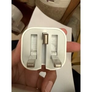 USB-C 20W Power Adapter Plug UK  Fast Charger‎ for Apple iPhone - Genuine Apple